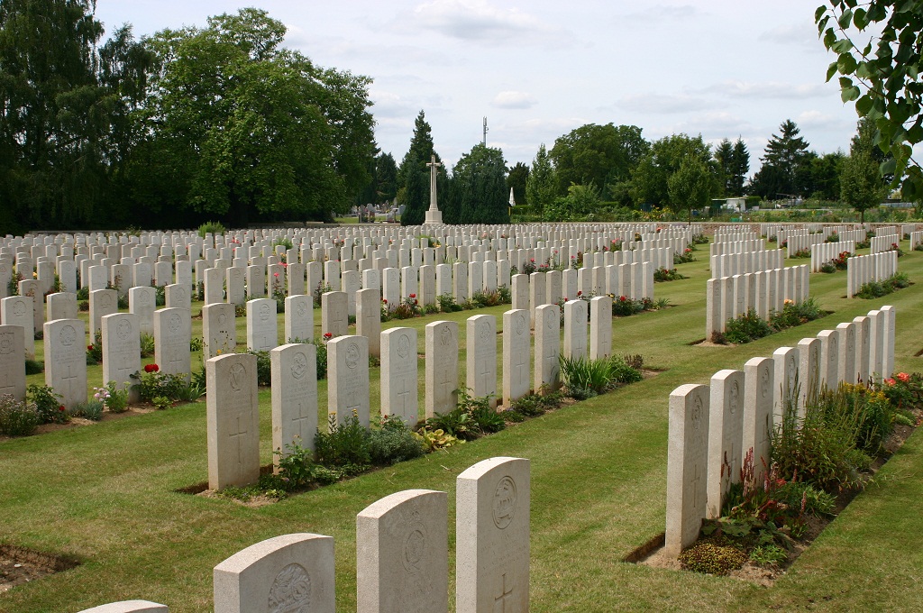 Peronne Communal Cemetery